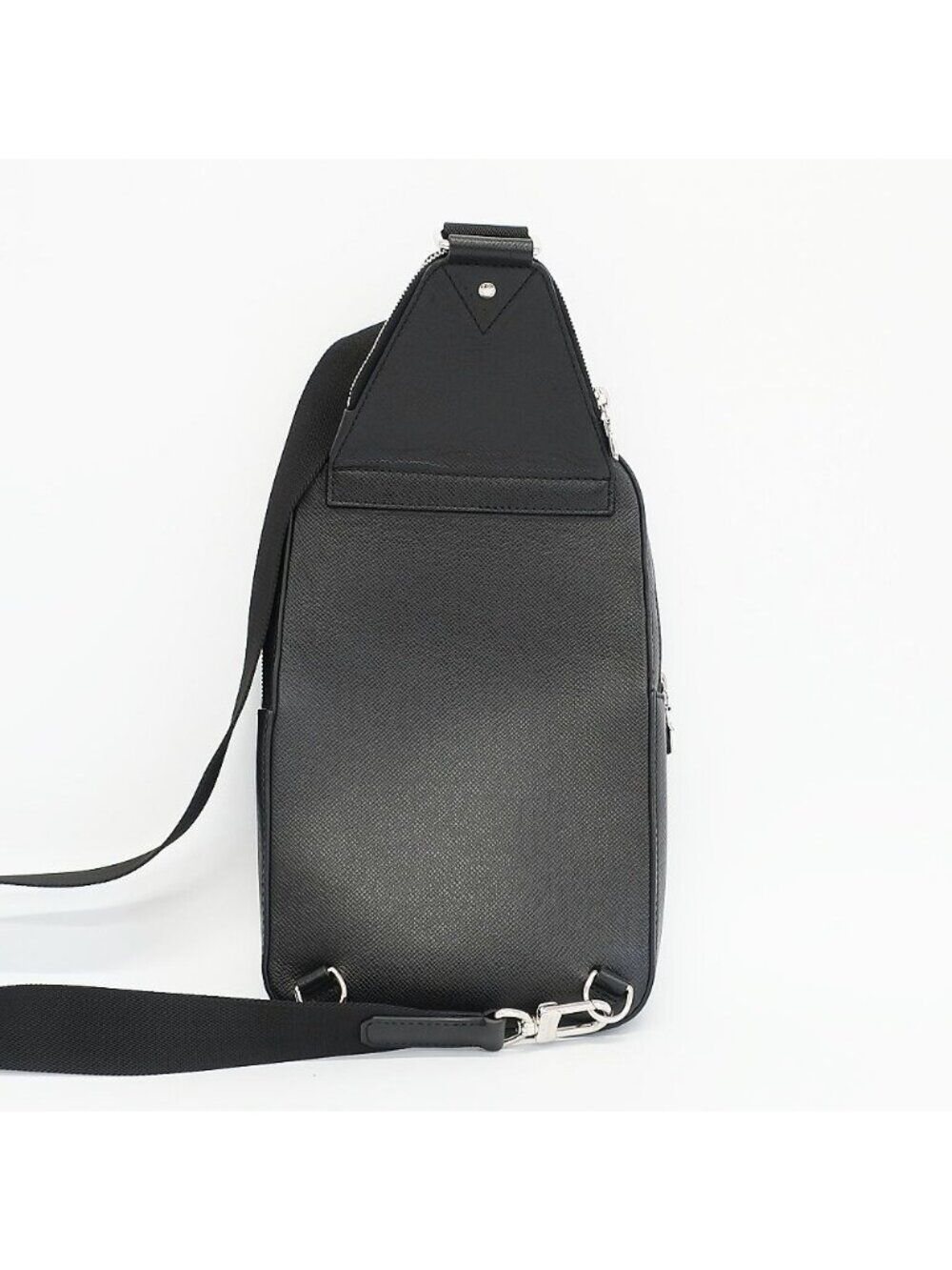 Louis Vuitton Ten Avenue Sling Bag Taiga Leather Black Silver - Picture 2 of 10